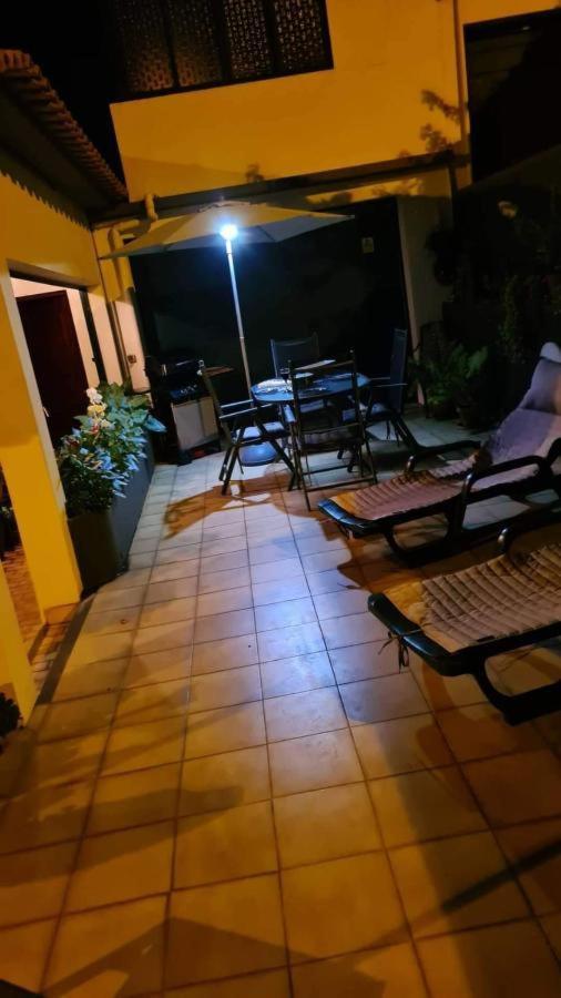Suites Pinto Coelho Caniço Esterno foto